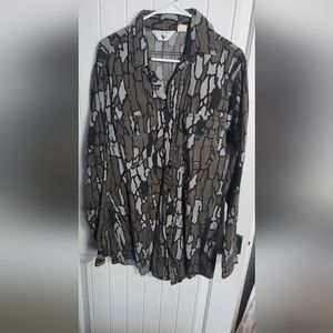 Mens 16 1/2 camo shirt